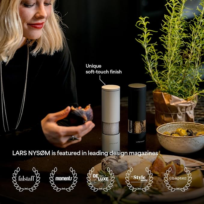 LARS NYSØM Salt and Pepper Grinder Set Manual, Stainless Steel Salt and Pepper - Image 5