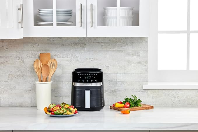 BLACK+DECKER Purifry 2QT Digital Air Fryer - Image 9